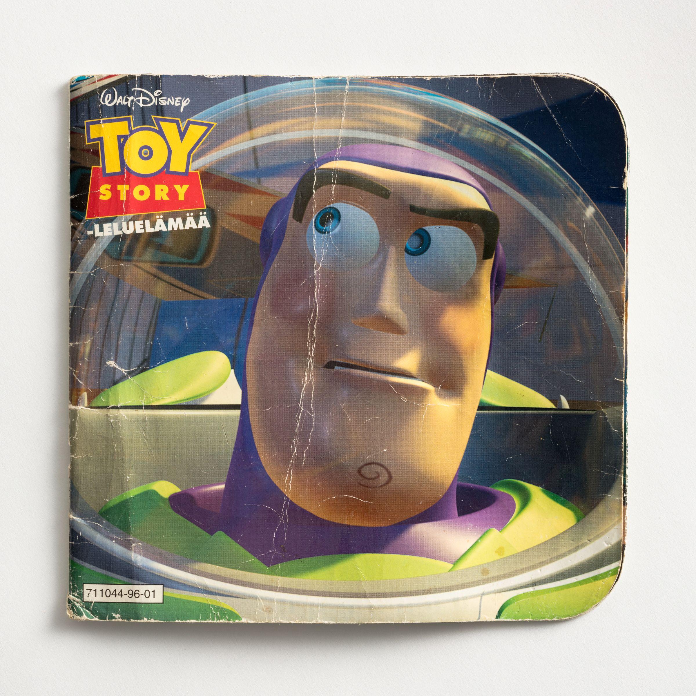 Uudempaa lastenkulttuuria, Toy Story - leluelämää -kirja